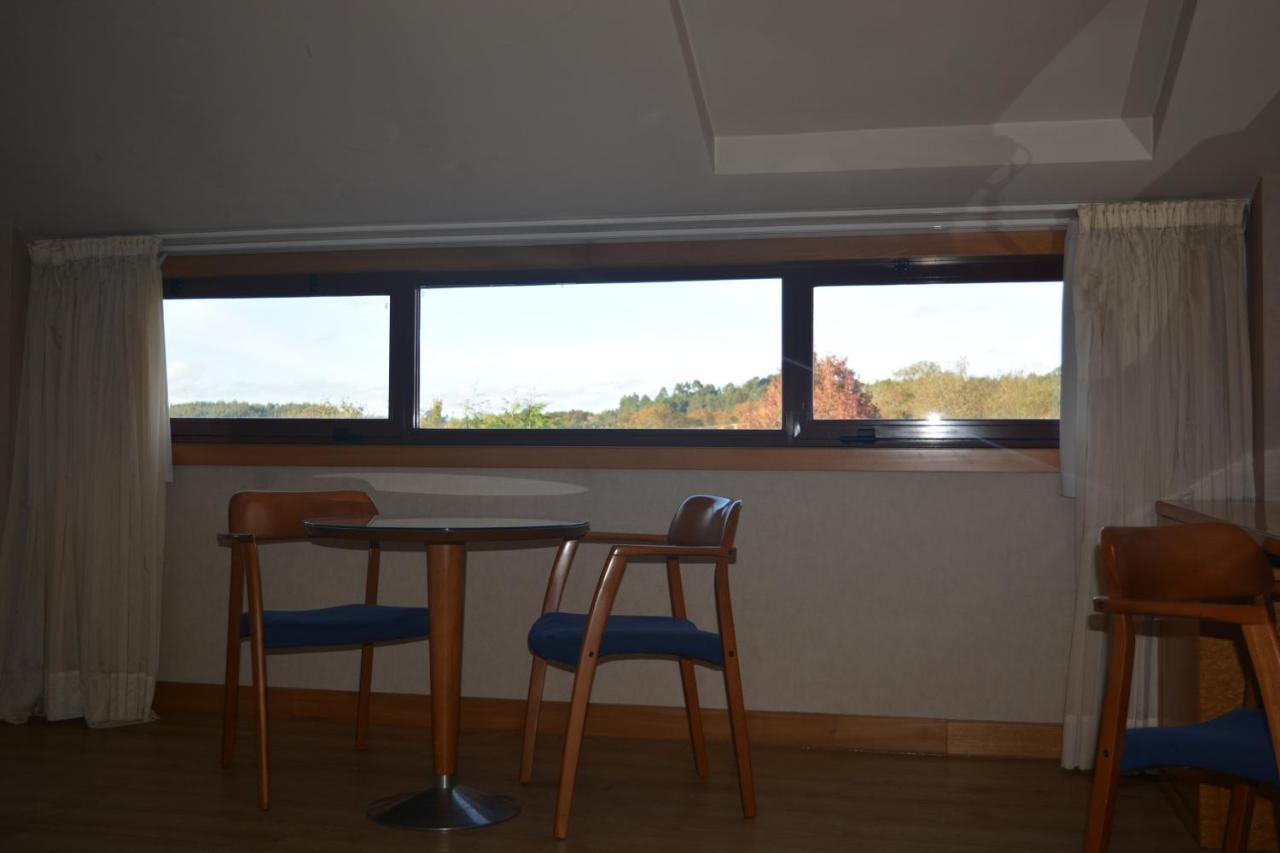 Ruta Jacobea Hotel Lavacolla Luaran gambar